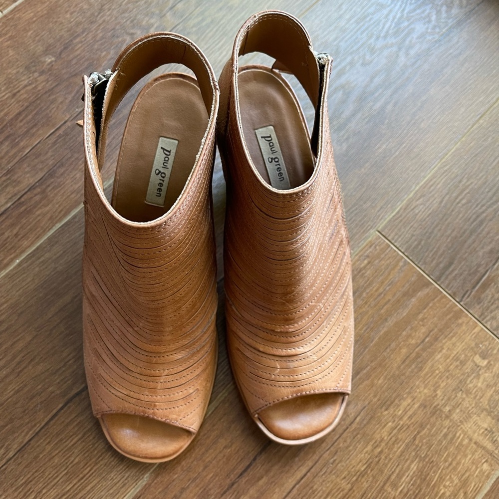 Paul Green Peep Toe Wedges